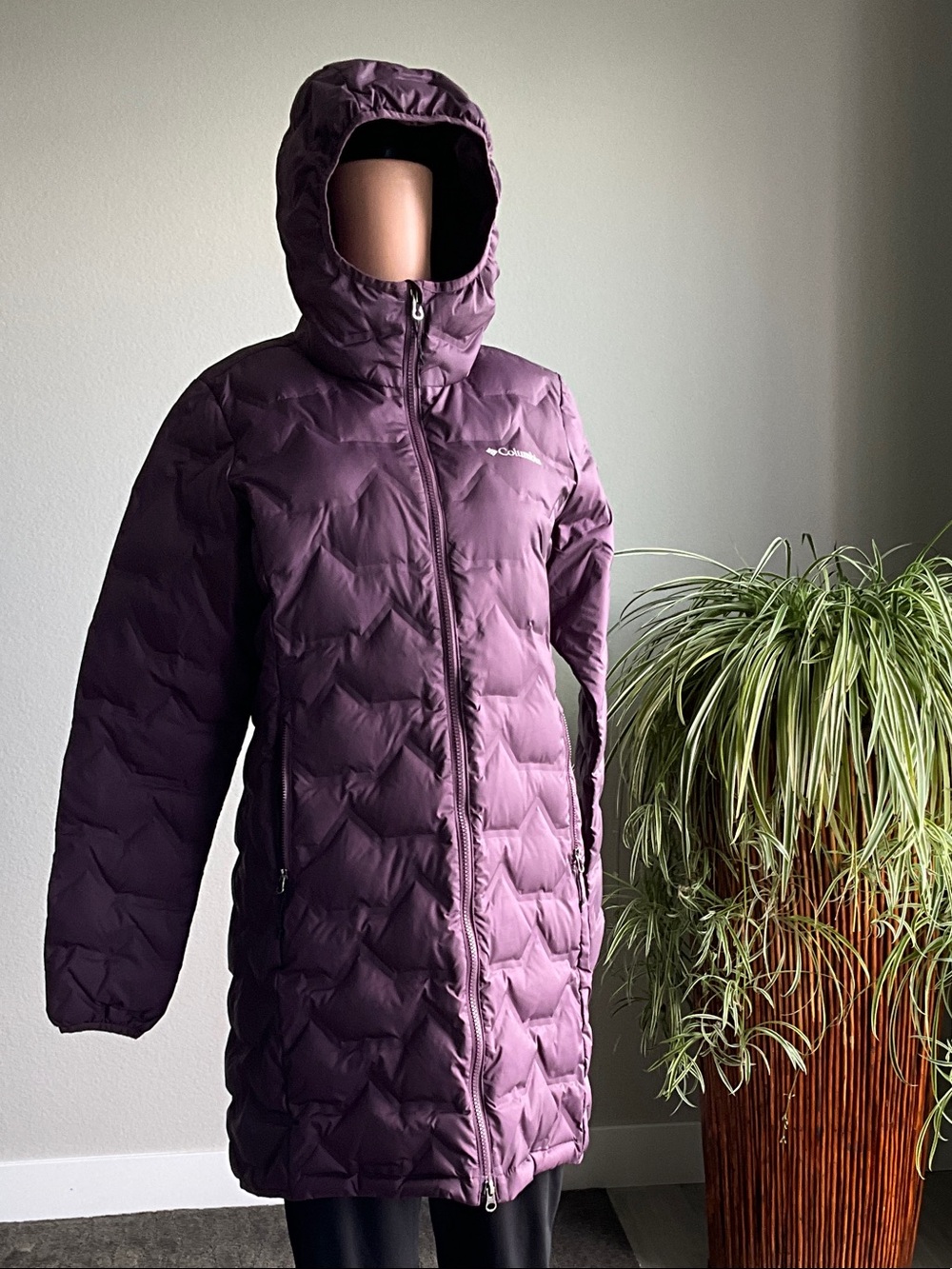 Columbia Women's Plum Hooded Long Puffer Coat